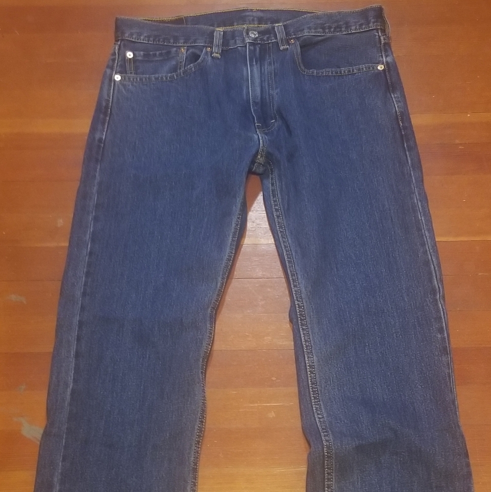 34 × 30 Levi's